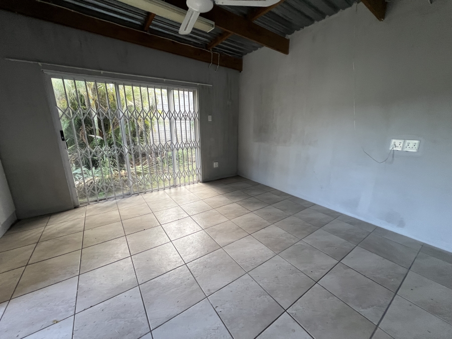 3 Bedroom Property for Sale in Nahoon Valley Park Eastern Cape